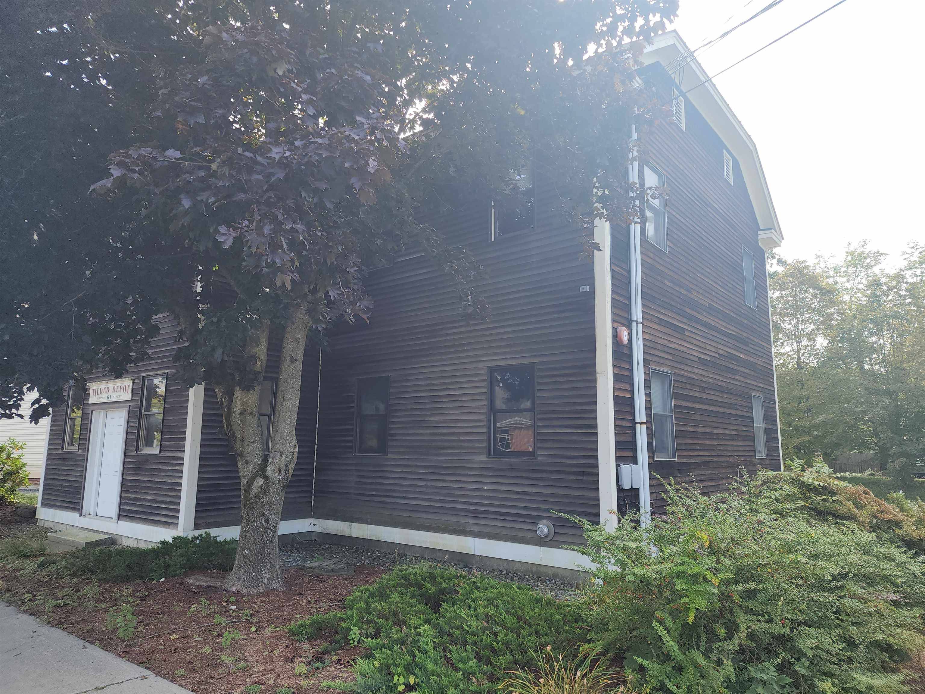 Hartford, VT 05001,61 Depot ST