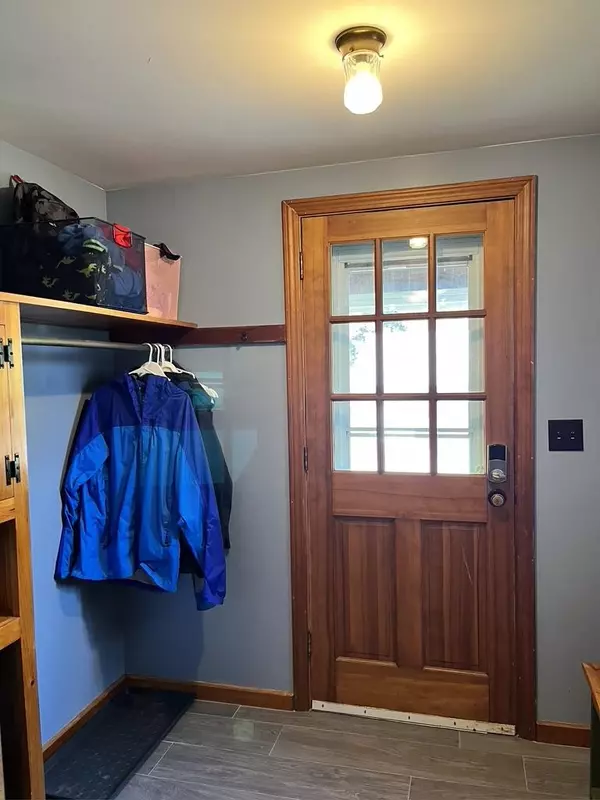 Henniker, NH 03242,63 Emery Hill RD