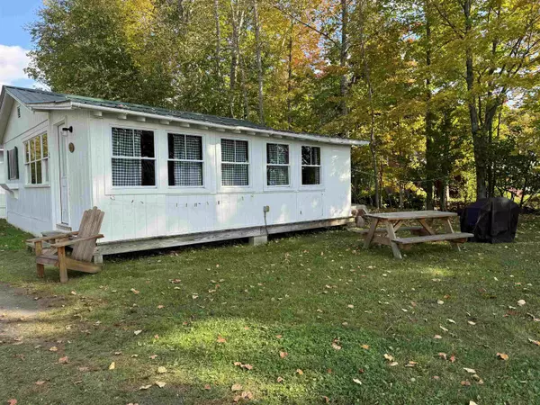 Westmore, VT 05860,1976 VT Route 5A