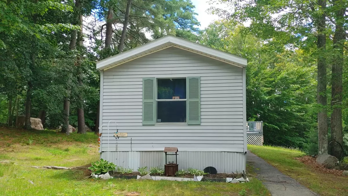 Farmington, NH 03835,35 Sycamore BLVD