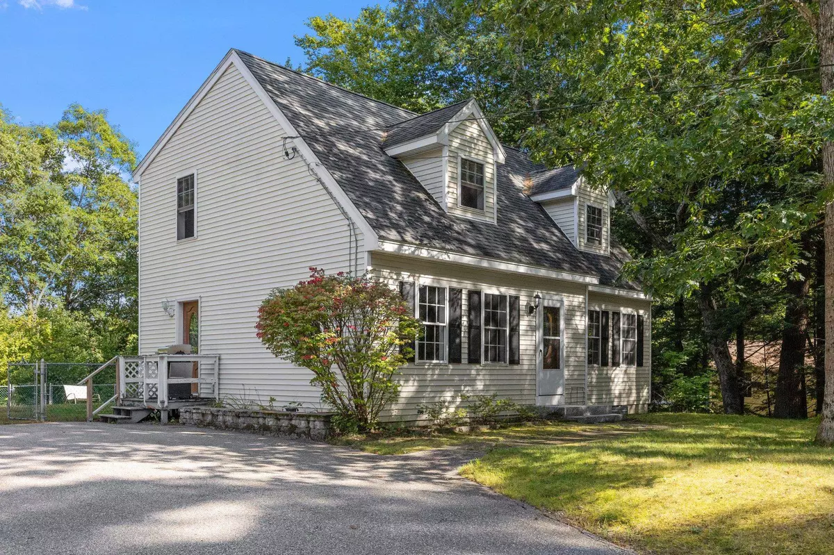 Webster, NH 03303,94 Centennial DR