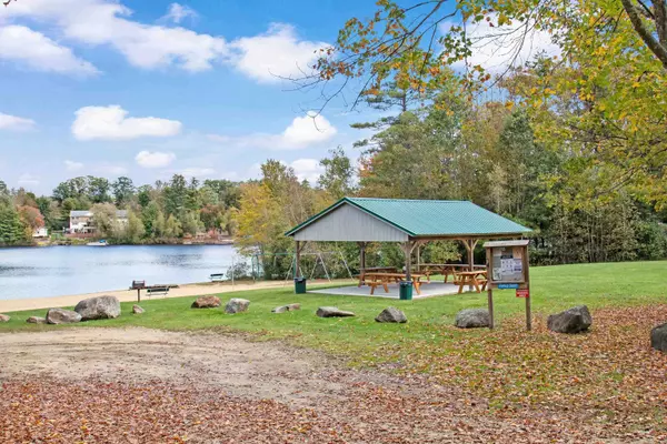 Barnstead, NH 03225,22 Rangeway RD