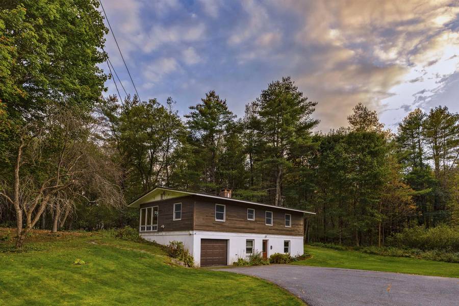 4 Wyeth RD, Hanover, NH 03755