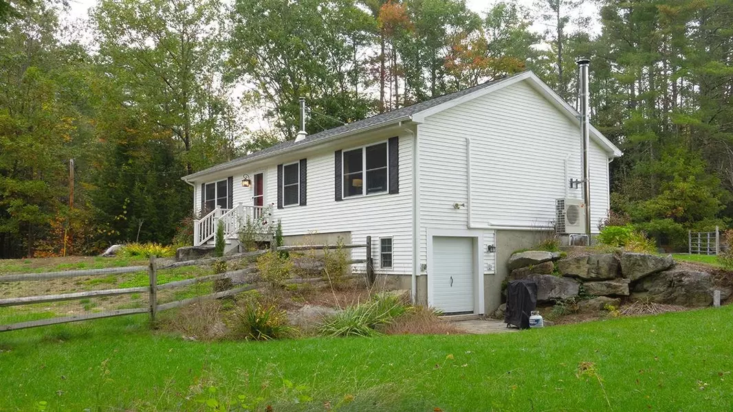 210 Pleasant Pond RD, Hopkinton, NH 03229