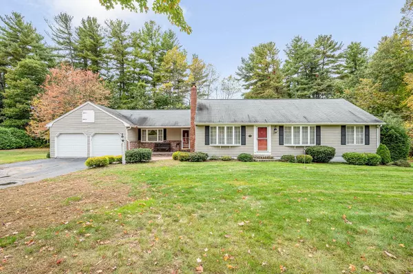 8 Homestead RD, Pelham, NH 03076