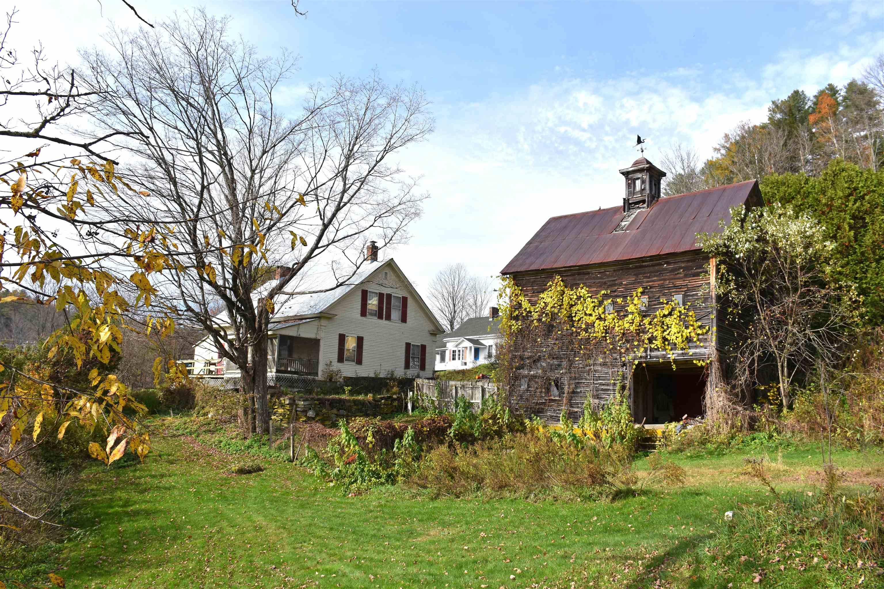 341 Maple RD, Woodbury, VT 05650-8188