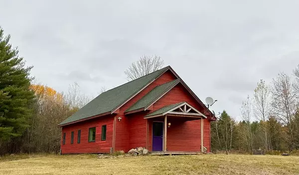 5504 Loop RD, Troy, VT 05874