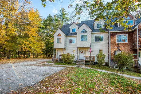 25 Hawk RD #2A, Conway, NH 03860