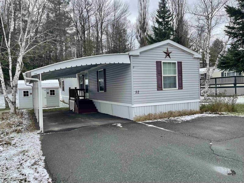 52 Bluebird LN, Lyndon, VT 05851