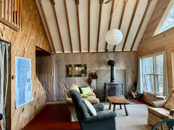 98 Howe DR Eden, VT 05653