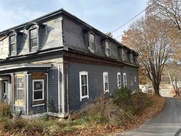 26 Mechanic ST, Winchester, NH 03441