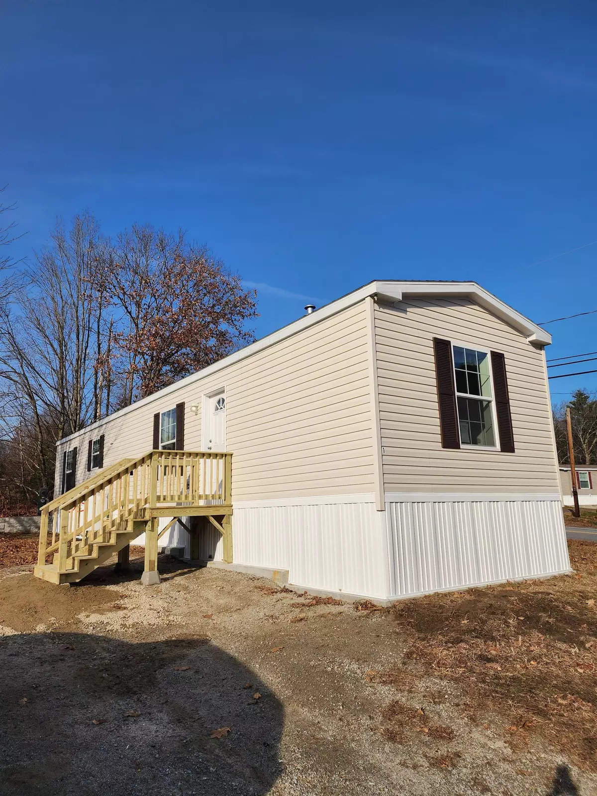 Pittsfield, NH 03263,62 Leavitt RD #Unit #1