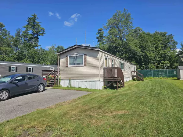 30 N Emperor DR, Concord, NH 03303