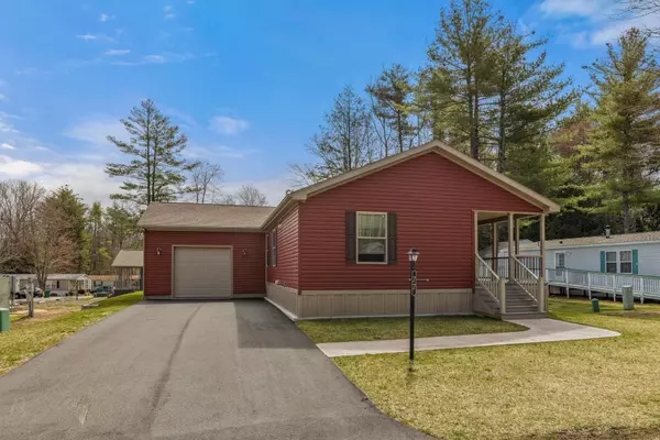 77 Eagle DR, Rochester, NH 03868