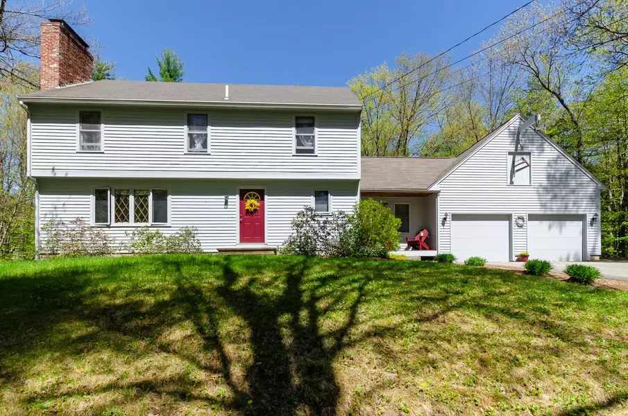 15 Brook RD, Amherst, NH 03031