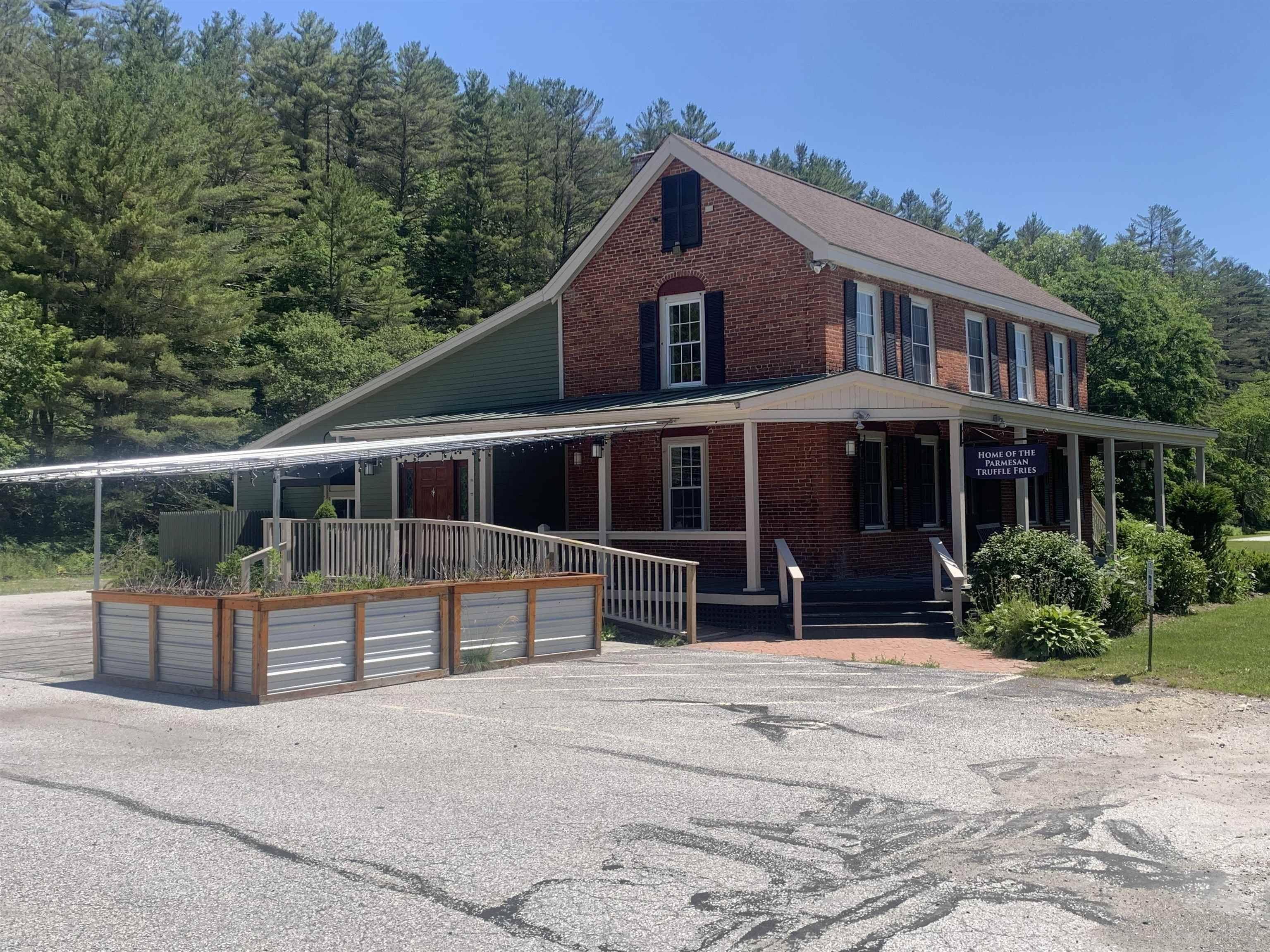 Ludlow, VT 05149,31 Route 103