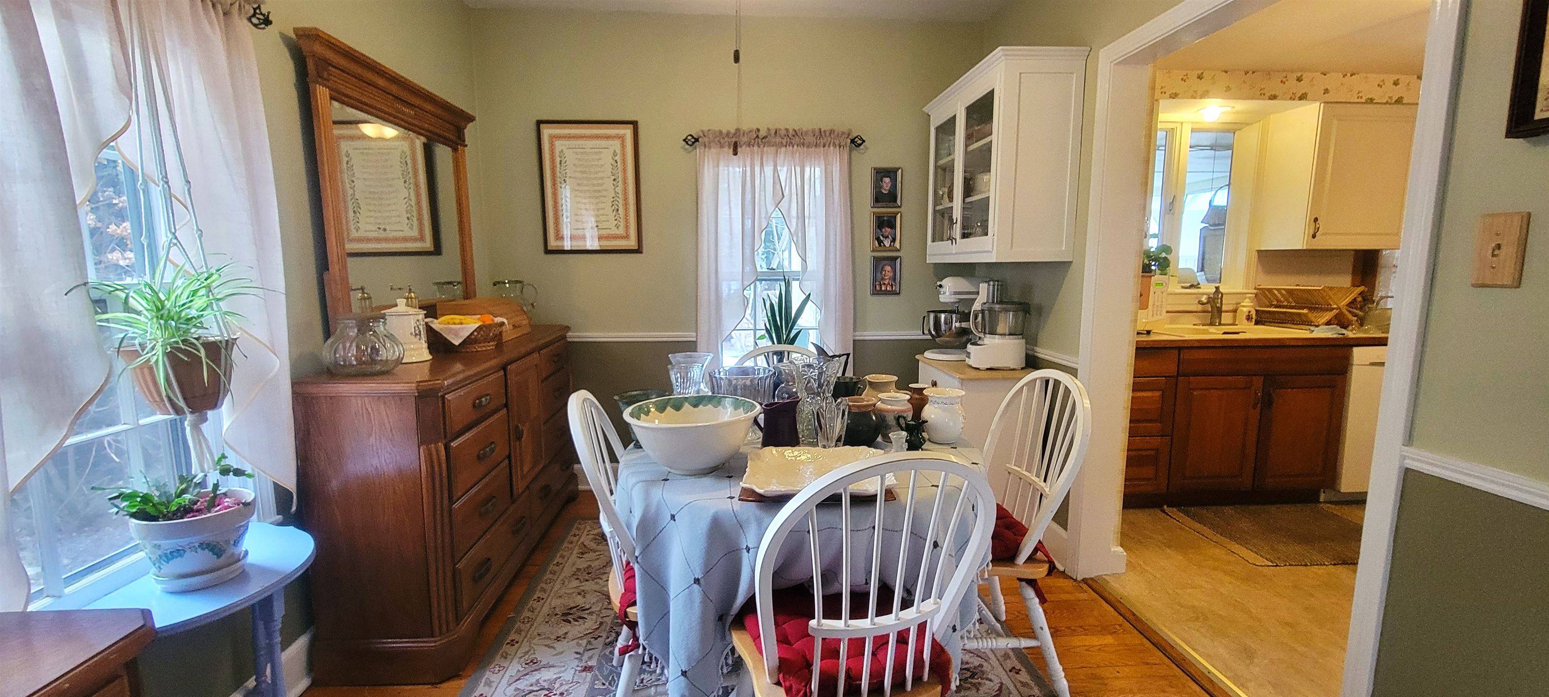 Brattleboro, VT 05301,322 Putney RD