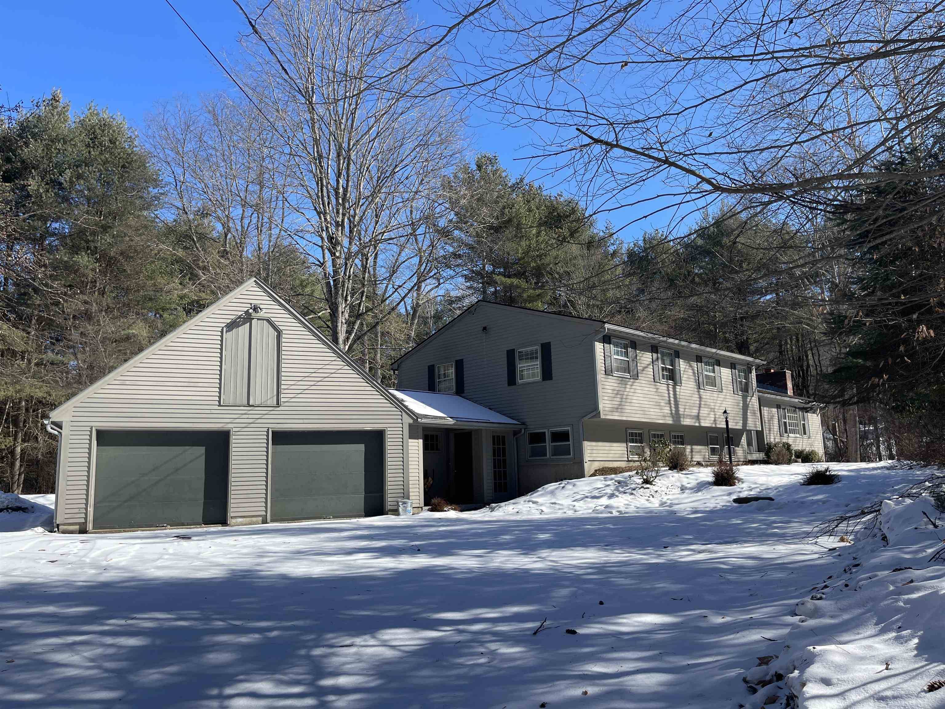 5 Fox Field LN, Hanover, NH 03755
