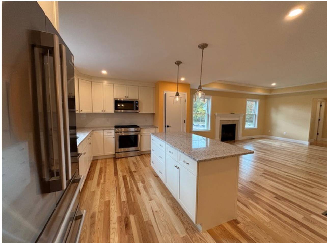 Brentwood, NH 03833,1 Taylor CIR #2