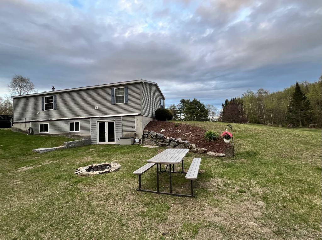 3710 Swamp RD, Newbury, VT 05051