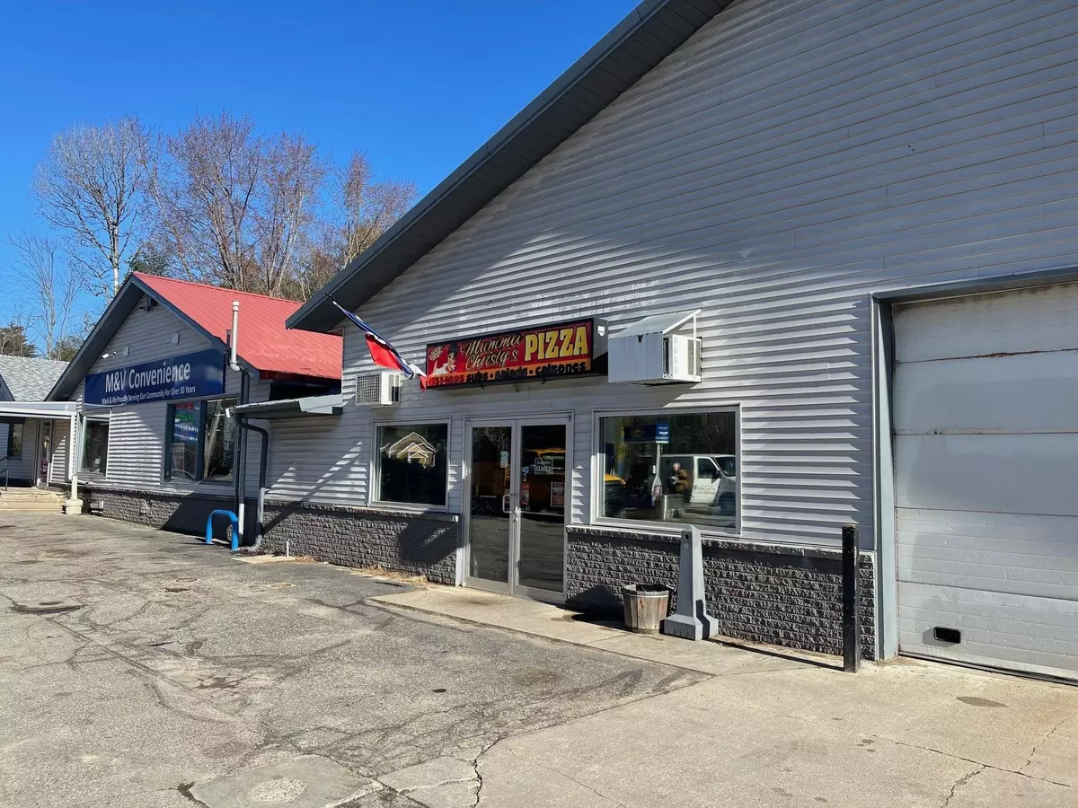 Ossipee, NH 03890,2250 White Mountain HWY