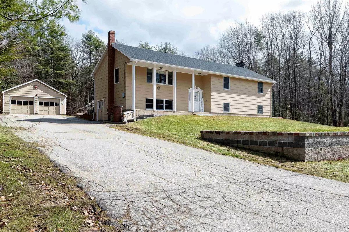 Wakefield, NH 03872,125 White Birch RD