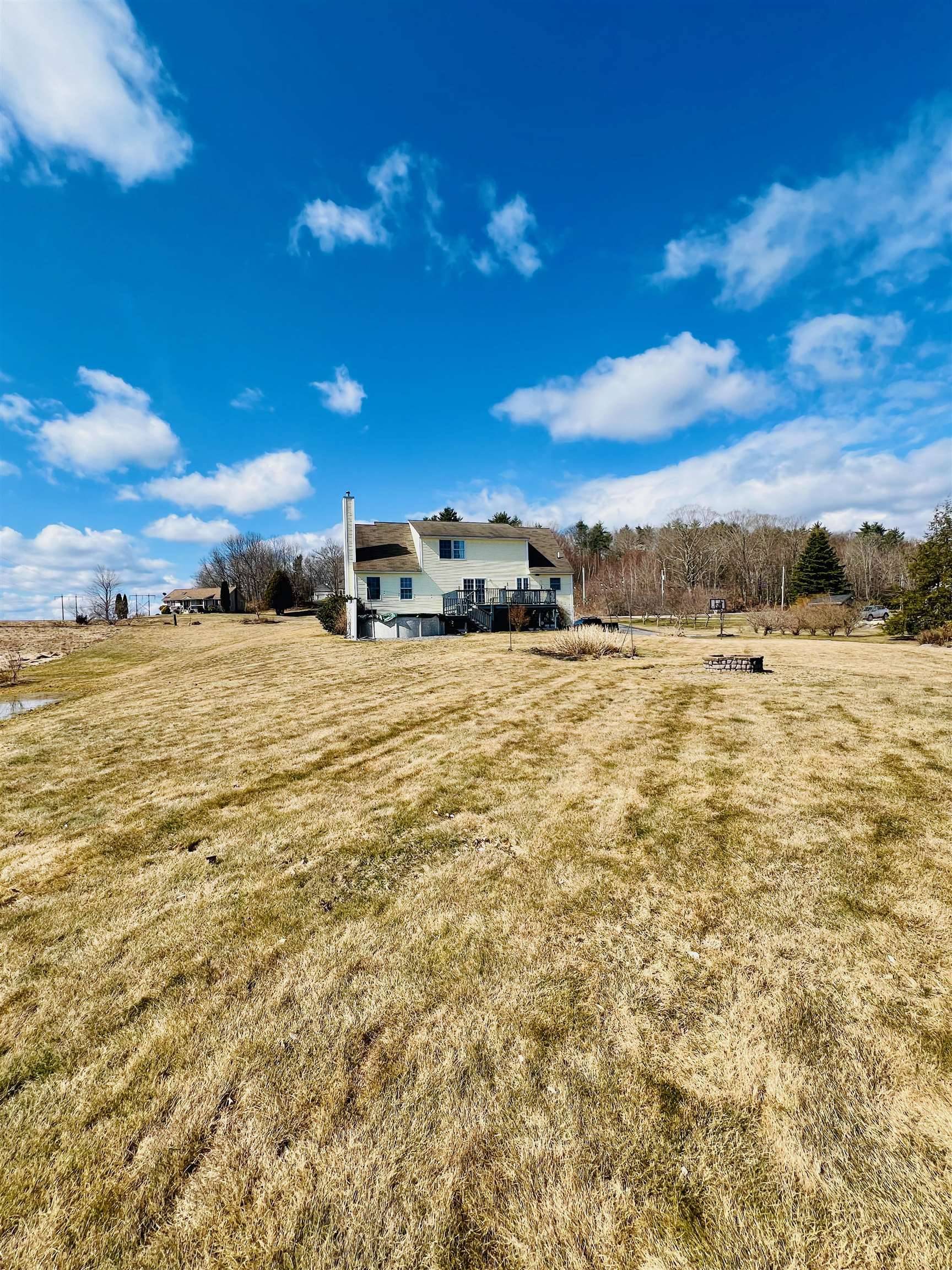Brentwood, NH 03833,75 Deer Hill RD