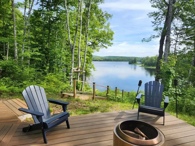 596 Horseshoe Pond RD, Brownville, ME 04414