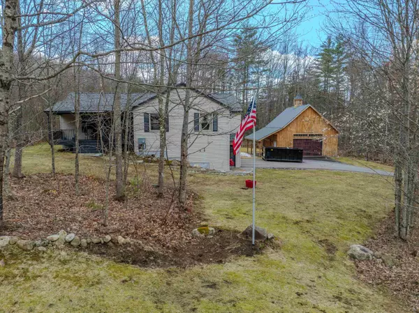 22 Weston Woods CIR, Campton, NH 03223