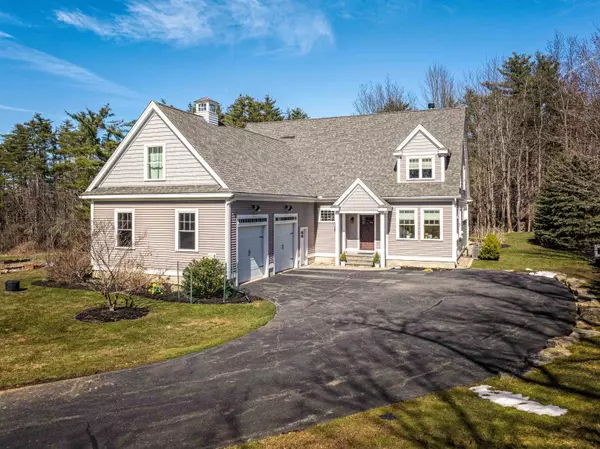 270 Back RD, Dover, NH 03820