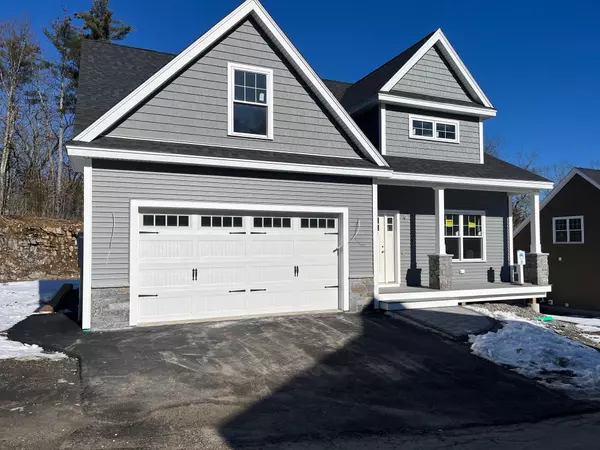 3 Kinsman LN, Windham, NH 03087