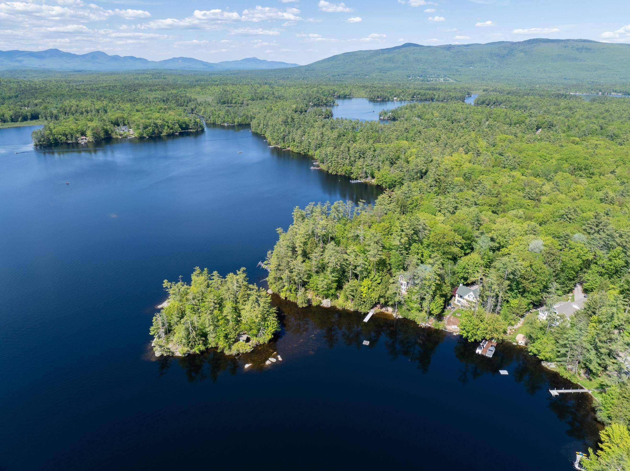Moultonborough, NH 03254,27 First Point RD