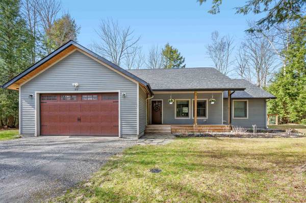 212 Lake Lamoille DR, Morristown, VT 05661