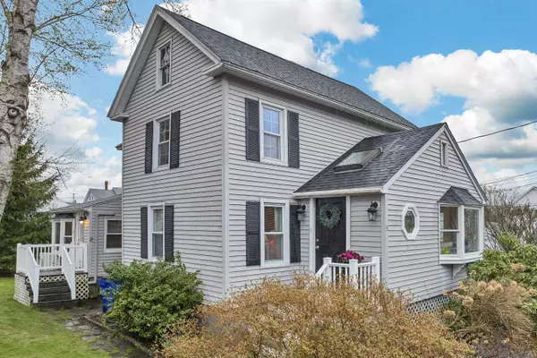 31 River ST, Exeter, NH 03833