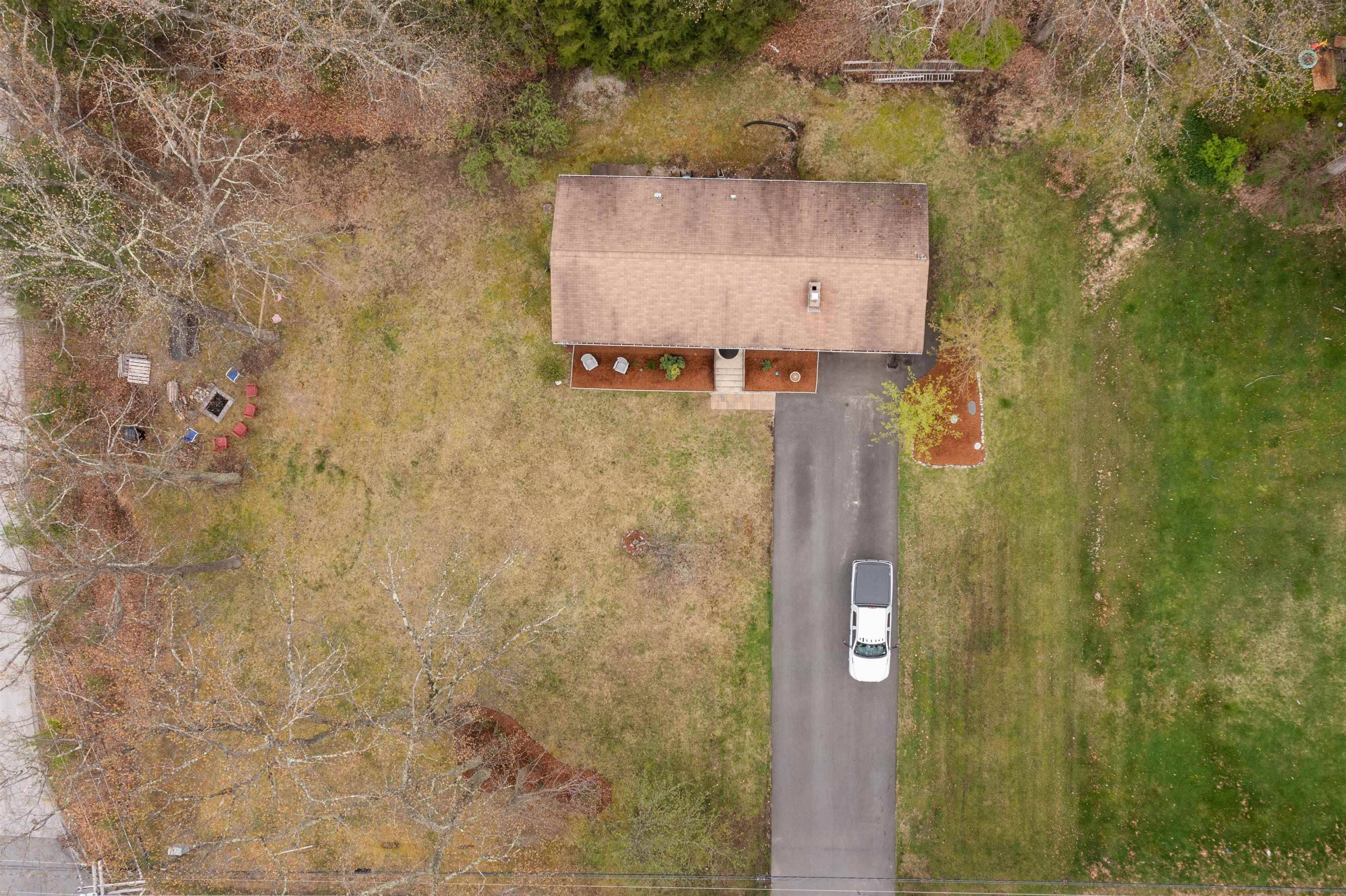 Hudson, NH 03051,32 Burns Hill RD