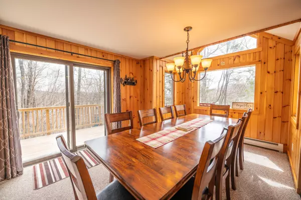 Dover, VT 05356,38 Bears Den RD