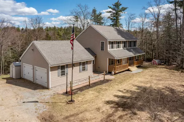 559 Old County RD, Deering, NH 03244