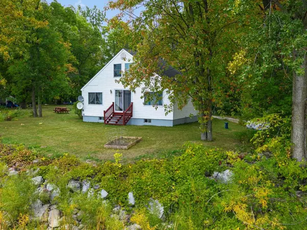 St. Albans Town, VT 05481,570 Lapan RD