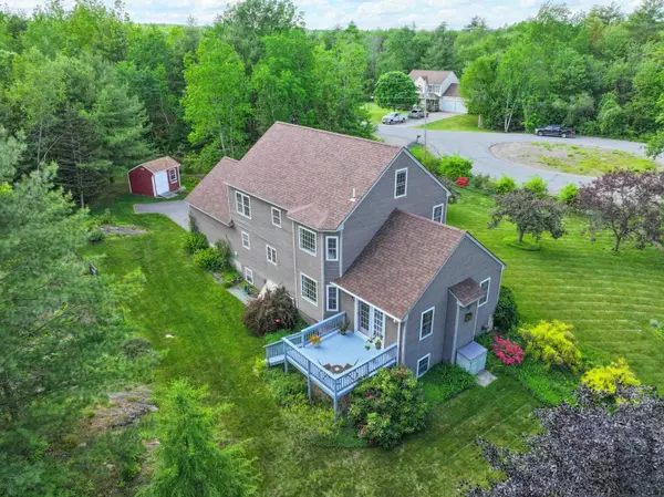 Chester, NH 03036,44 Morgan LN