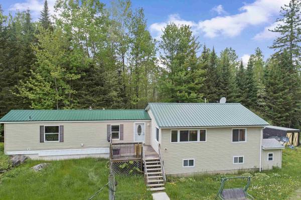 97 Page Hill RD, Lancaster, NH 03584