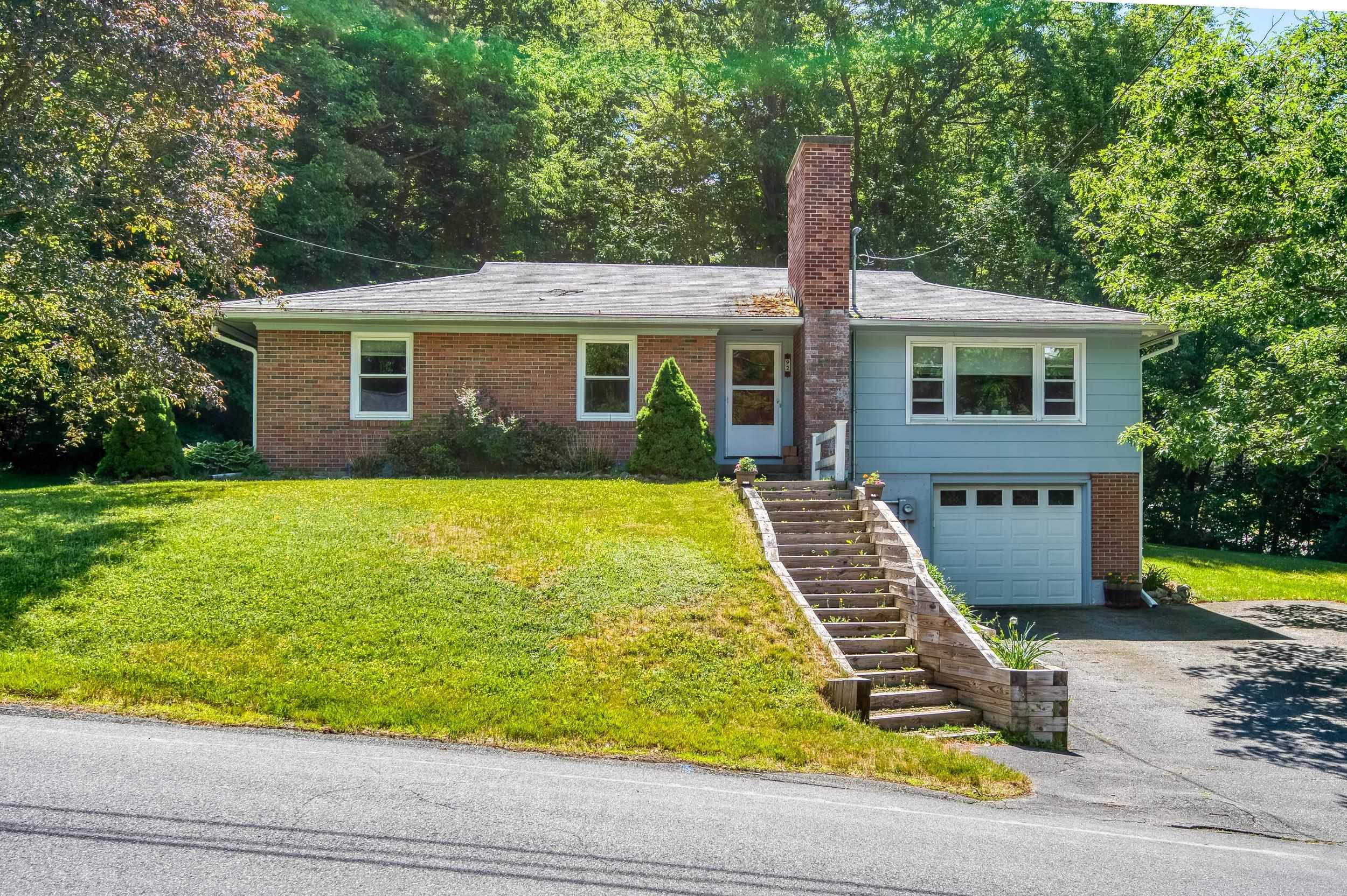 92 Fairview ST, Littleton, NH 03561