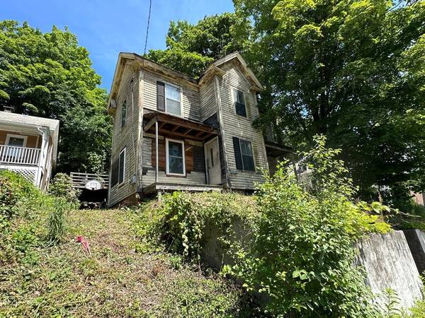 211 High ST, Brattleboro, VT 05301