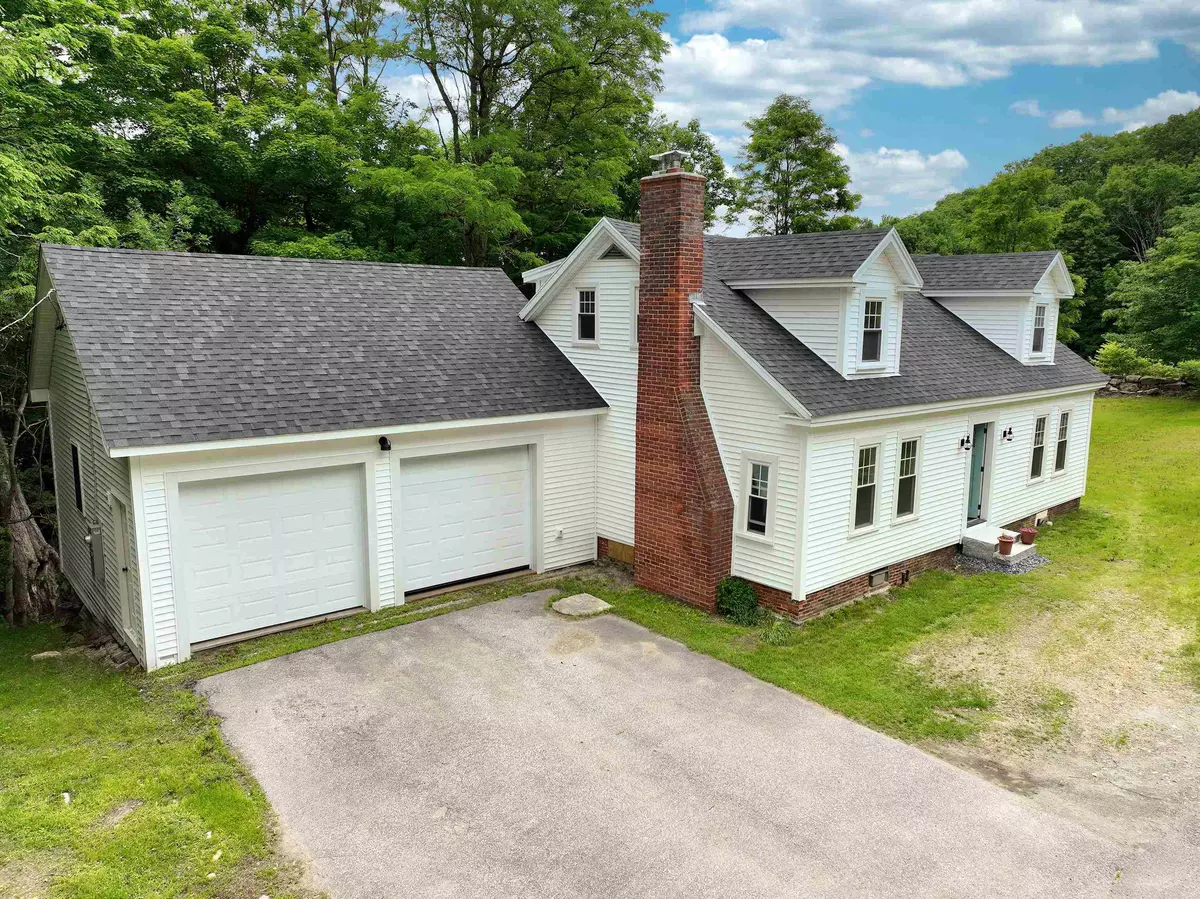 Chesterfield, NH 03462,443 Route 9A