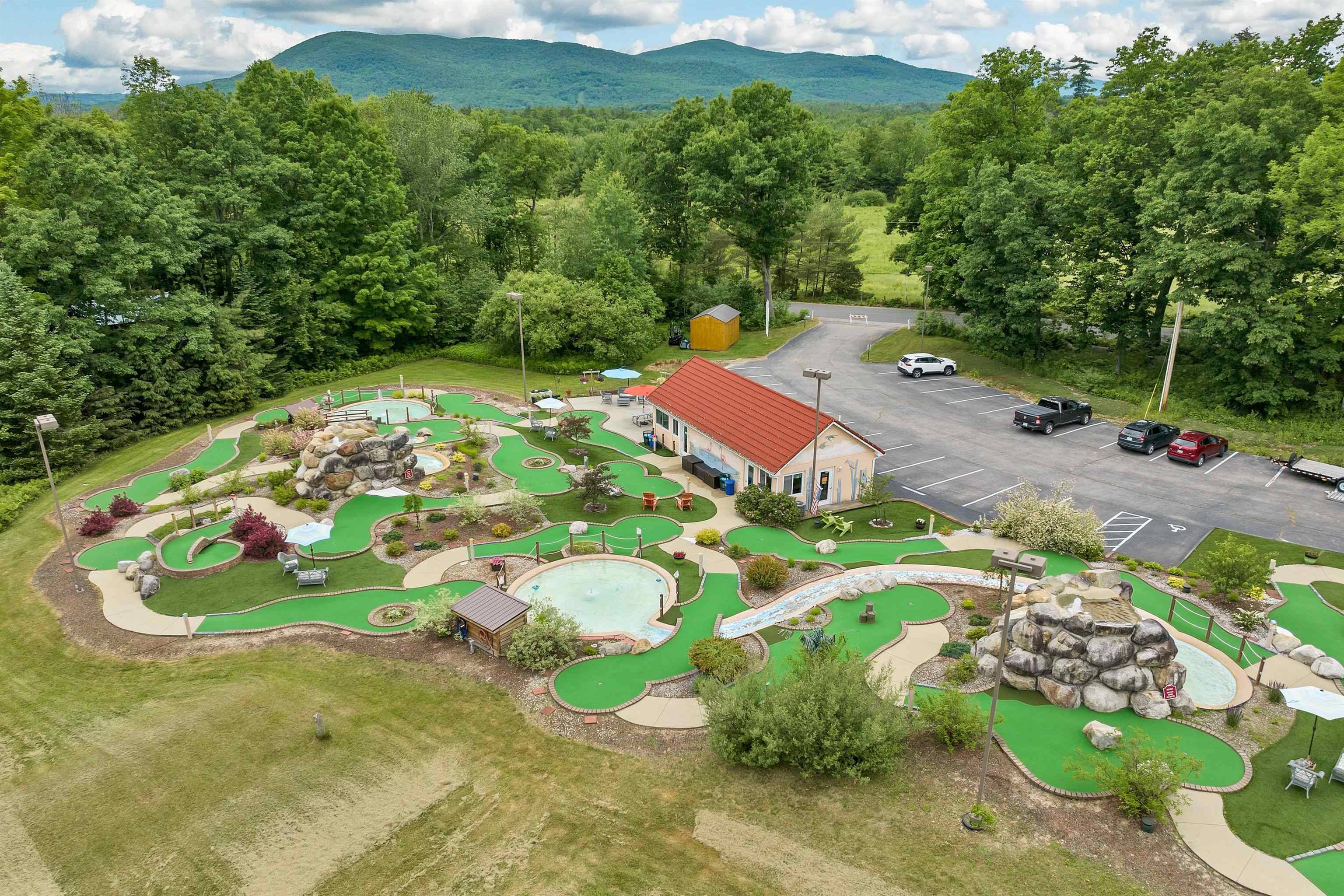 Moultonborough, NH 03254,252 Lee RD