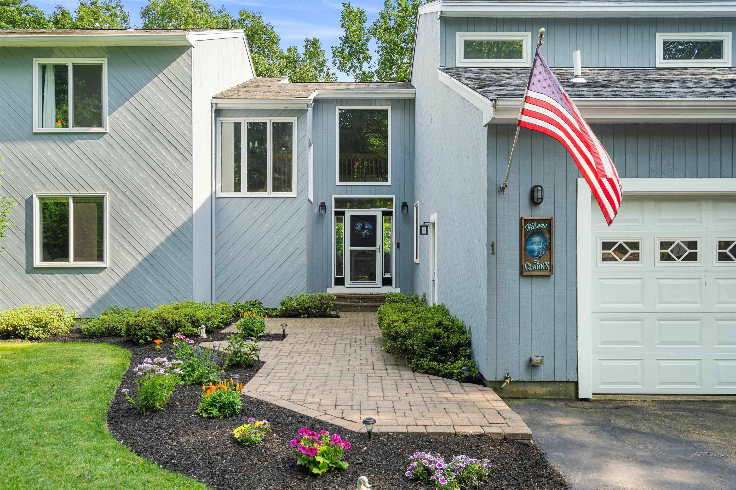 1 Cin-Fre DR, Hudson, NH 03051