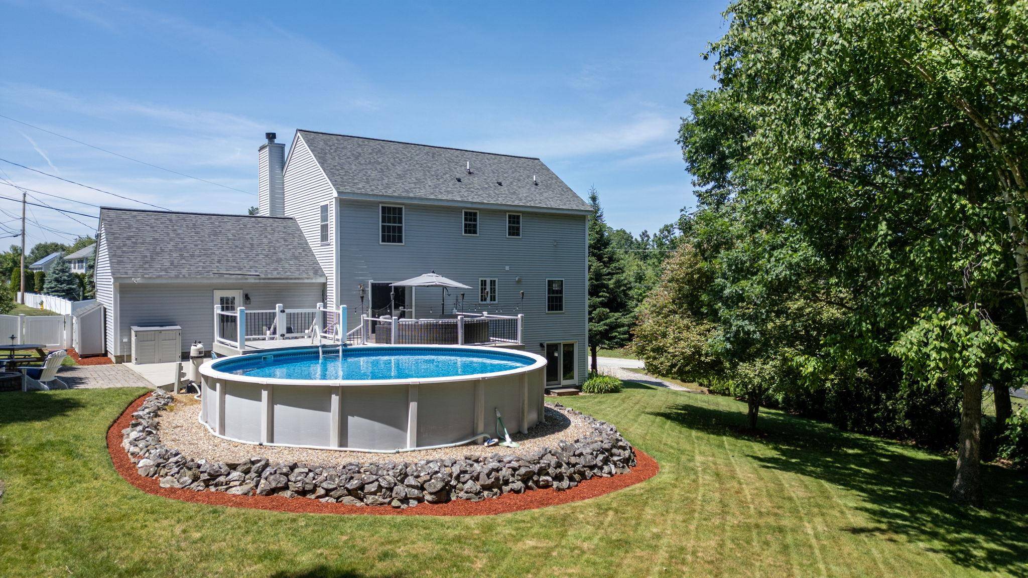 Hudson, NH 03051,61 Bear Path LN