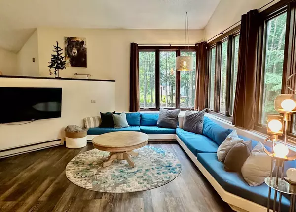 Winhall, VT 05340,1 Burnt Hill LN