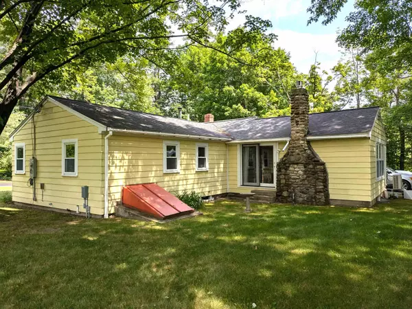 Wilton, NH 03086,106 Temple RD