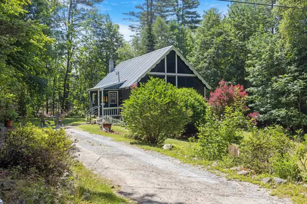 22 Tennis CIR,  Haverhill,  NH 03785