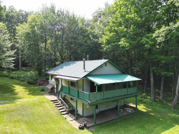 486 Maple Run LN, Stowe, VT 05672